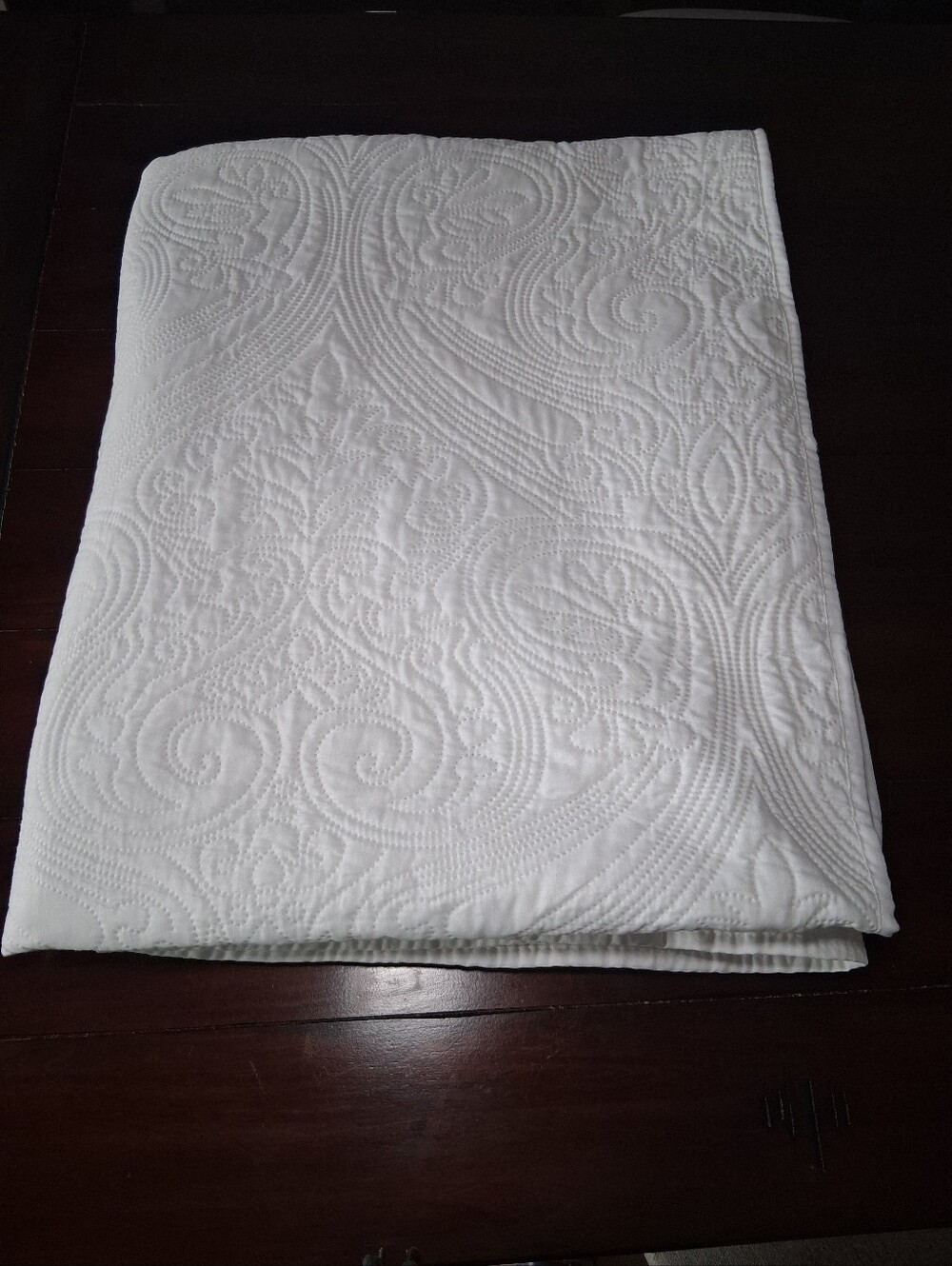 White Quilted Bedspread with Paisley Stitching